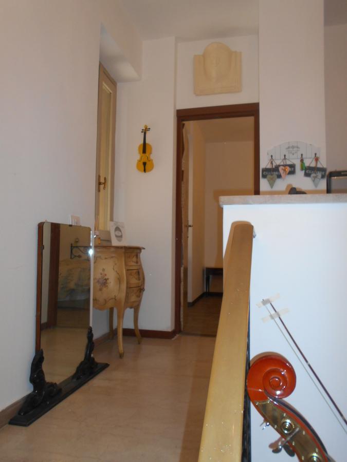 La Maison Des Artistes Bergamo Esterno foto