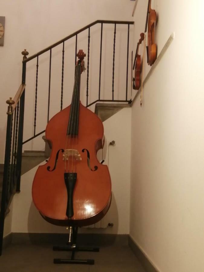 La Maison Des Artistes Bergamo Esterno foto